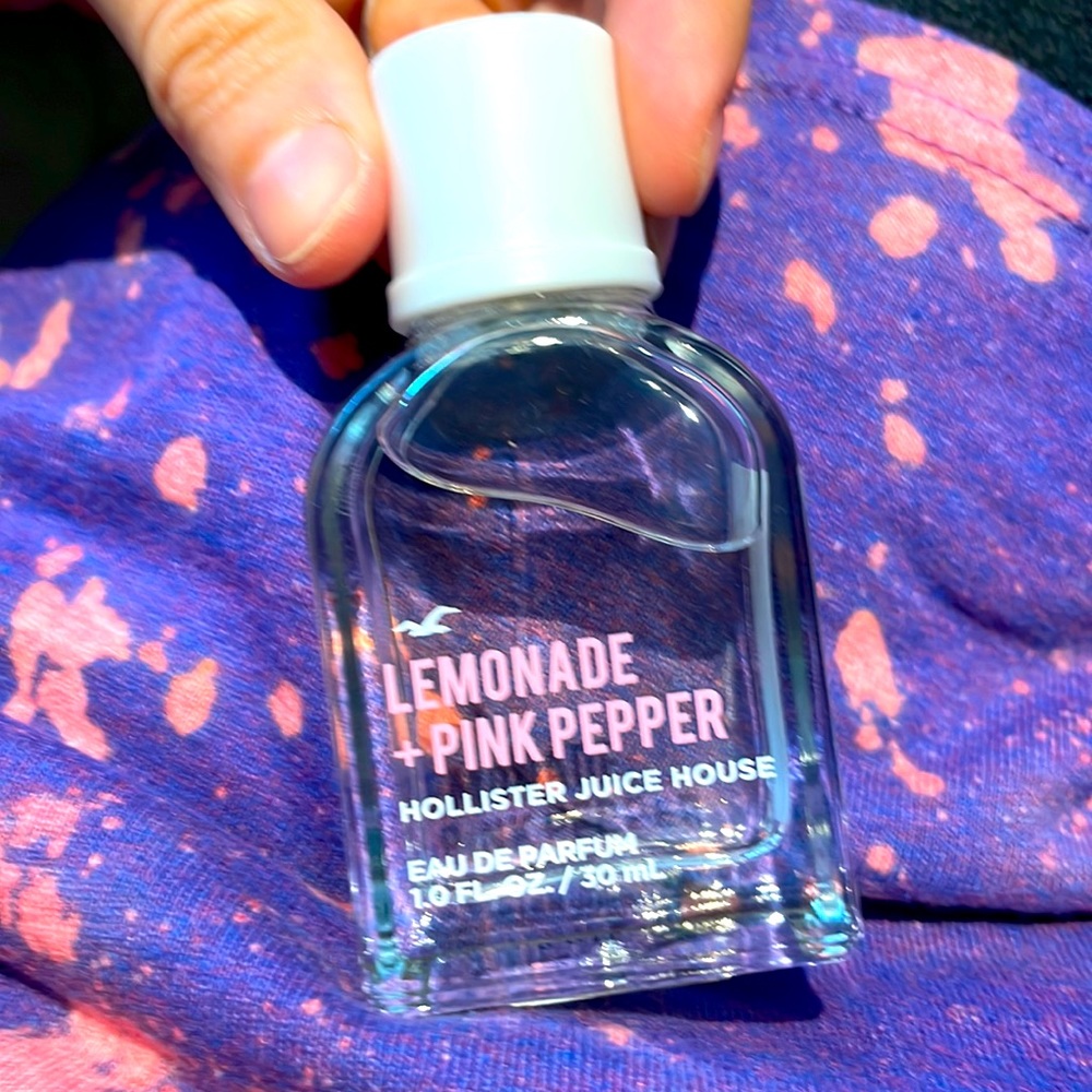 Hollister Co. Lemonade + Pink Pepper perfume